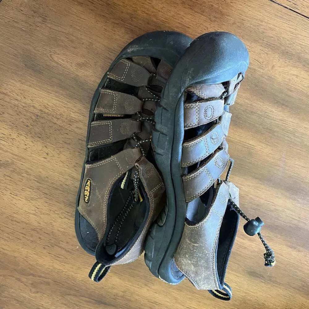 KEEN Men's Newport Bison Brown Leather Hiking Sandals